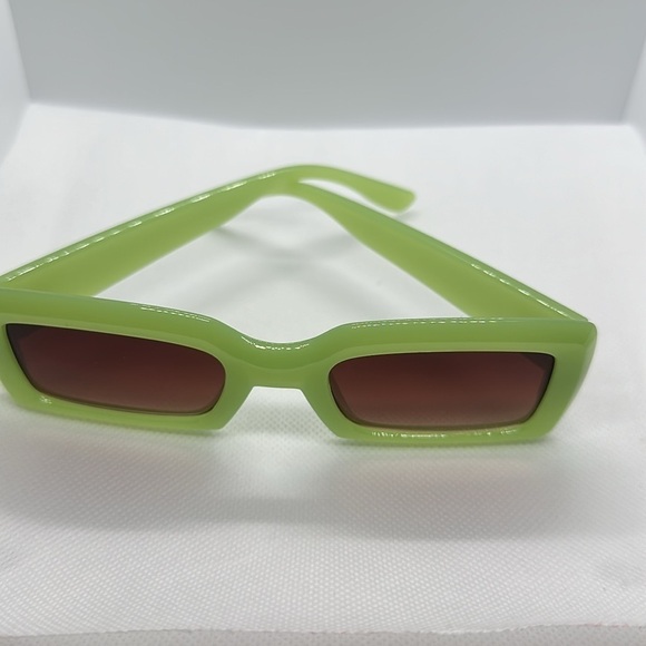 NWT Trendy Lime Green Rectangle Sunglasses | Retro 90s Chunky Frame UV400 Shades main image 15